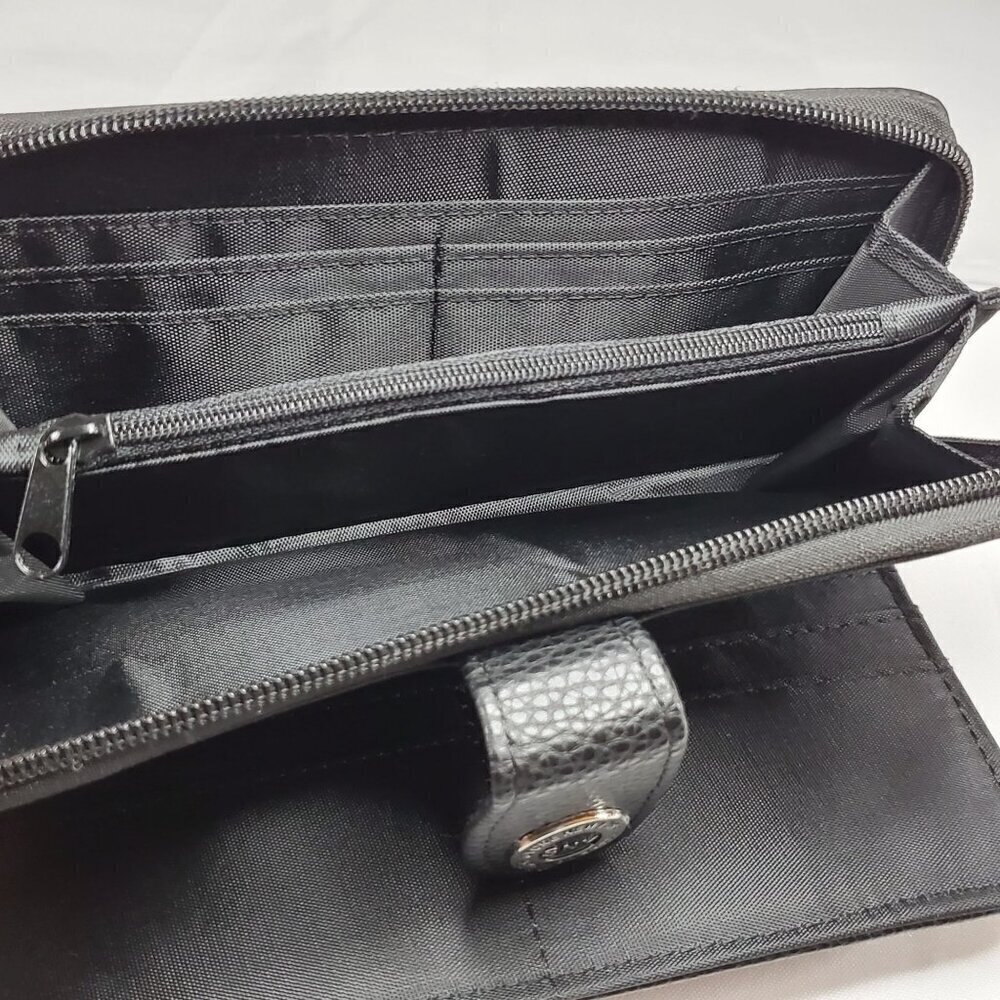 Stone New York Black Pebbled Leather Wallet W/ Snap Closure & Zipper Compartment - Picture 6 of 6